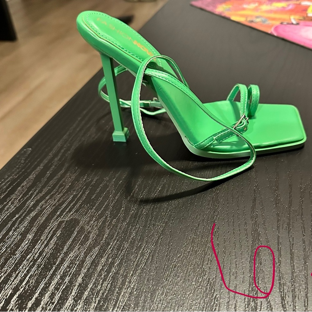 Brand new with box, fashion nova heels, size 6